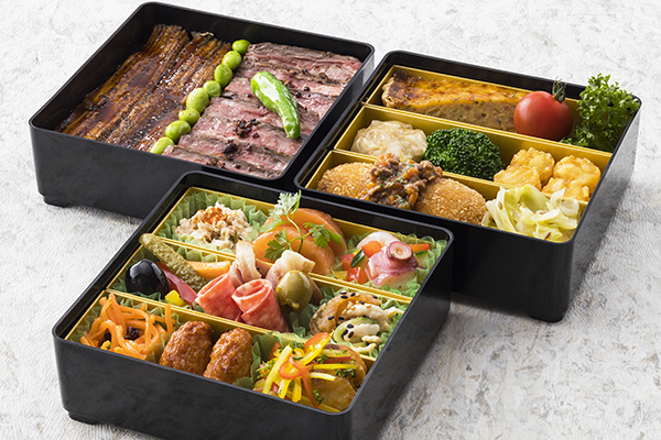 西洋料理三段重