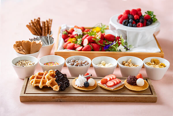 ディナーブッフェ「春を告げるベリーコレクション」【3/15〜4/30】