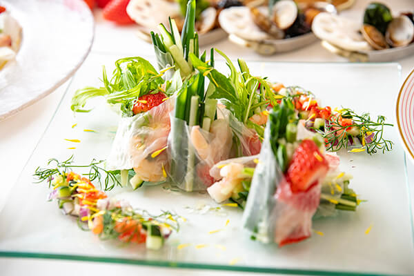 ディナーブッフェ「春を告げるベリーコレクション」【3/15〜4/30】