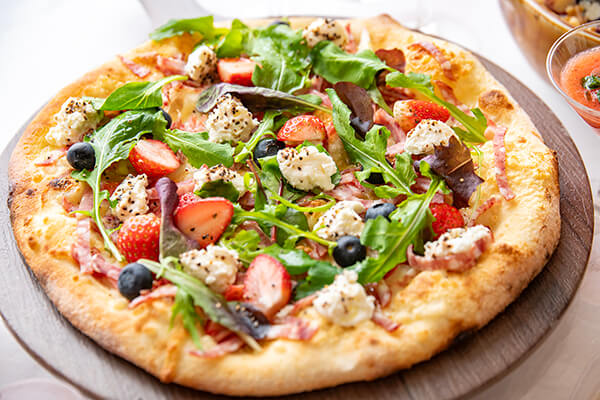 ディナーブッフェ「春を告げるベリーコレクション」【3/15〜4/30】