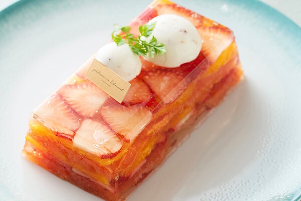 エドモント　ホールケーキ「テリーヌ・フリュイ」