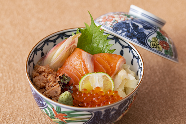 海彦　鮨　すし　海鮮丼　贅沢ランチ